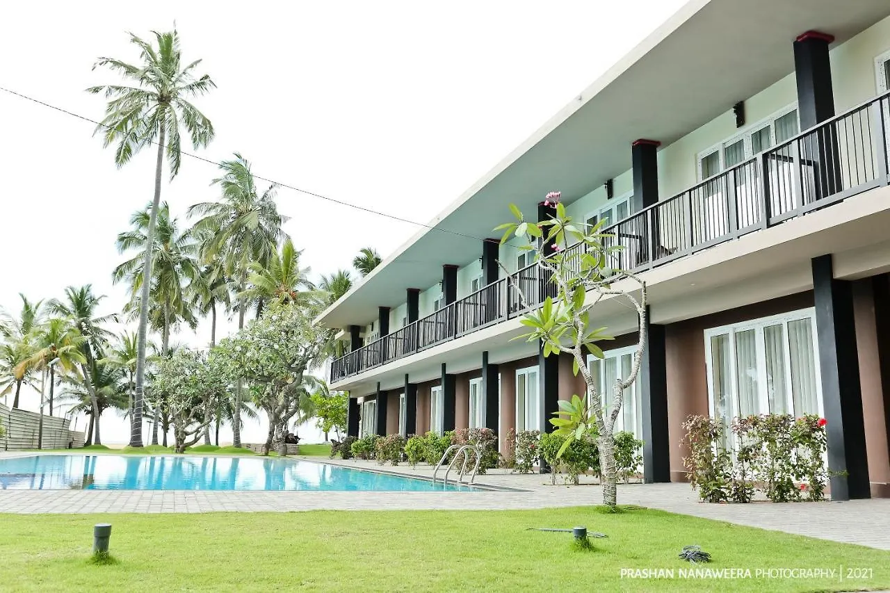Golden Star Beach Hotel Negombo 3*,  Sri Lanka
